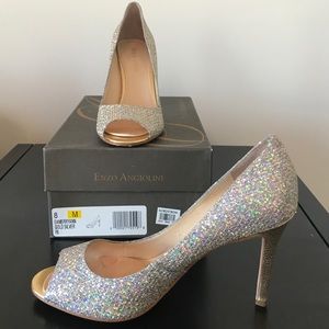 Women’s Size 8: Enzo Angiolini
